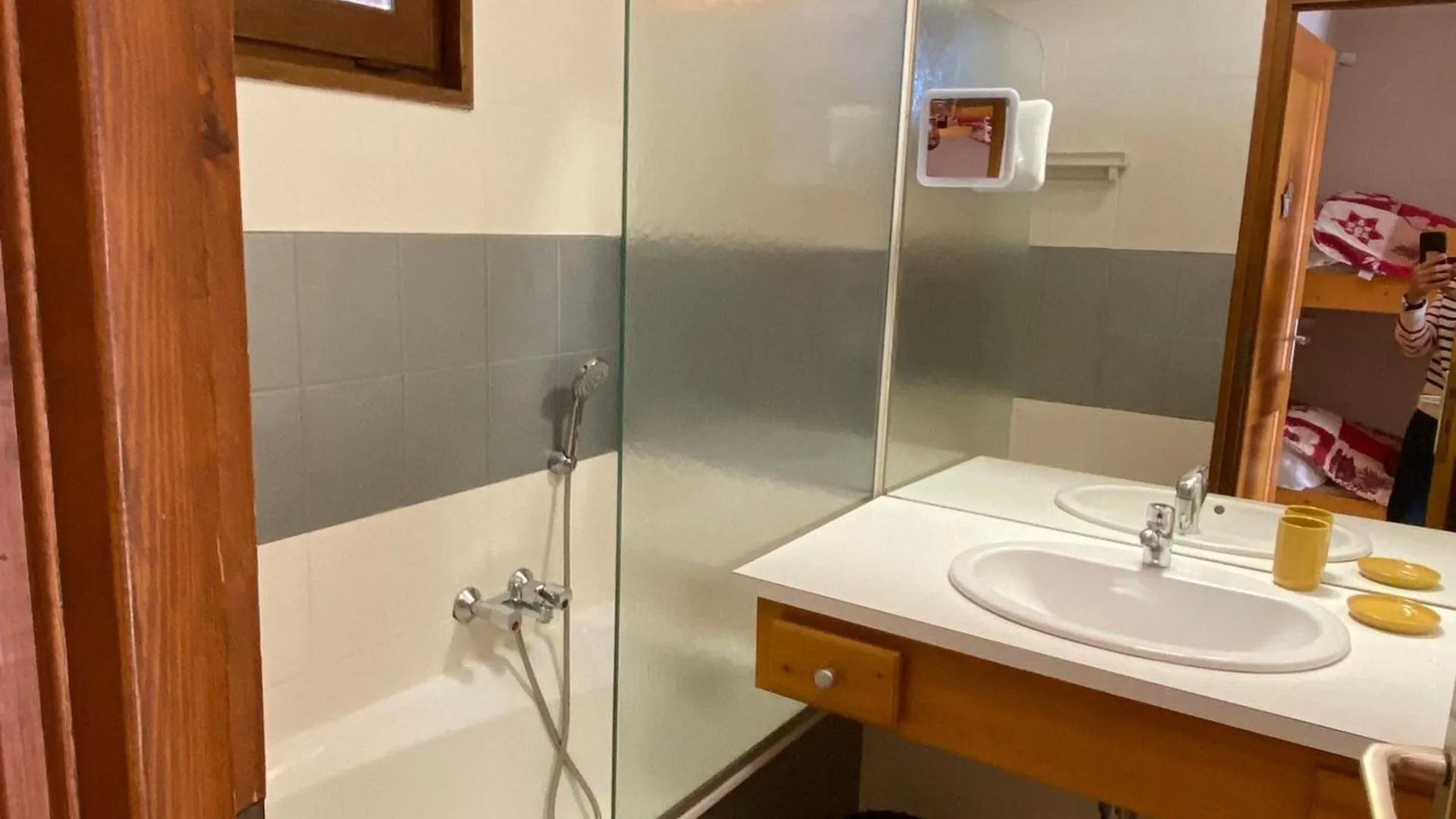 Apartment Studio Renove A Morzine, Proche Centre, Balcon, Bien Equipe, Pour 4 Pers., Navettes Gratuites - Fr-1-524-66