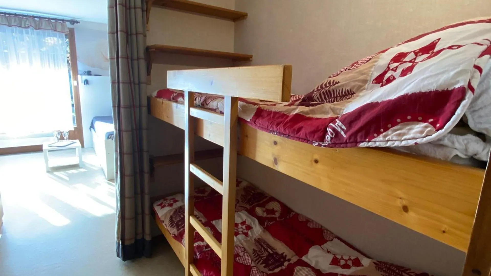 Studio Renove A Morzine, Proche Centre, Balcon, Bien Equipe, Pour 4 Pers., Navettes Gratuites - Fr-1-524-66 Apartment Morzine